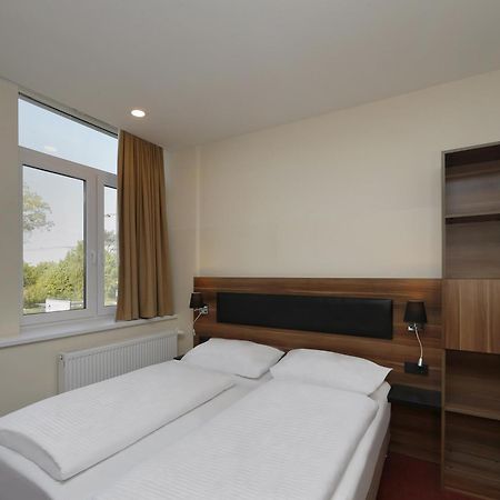 B&B Hotel Berlin-Adlershof Εξωτερικό φωτογραφία