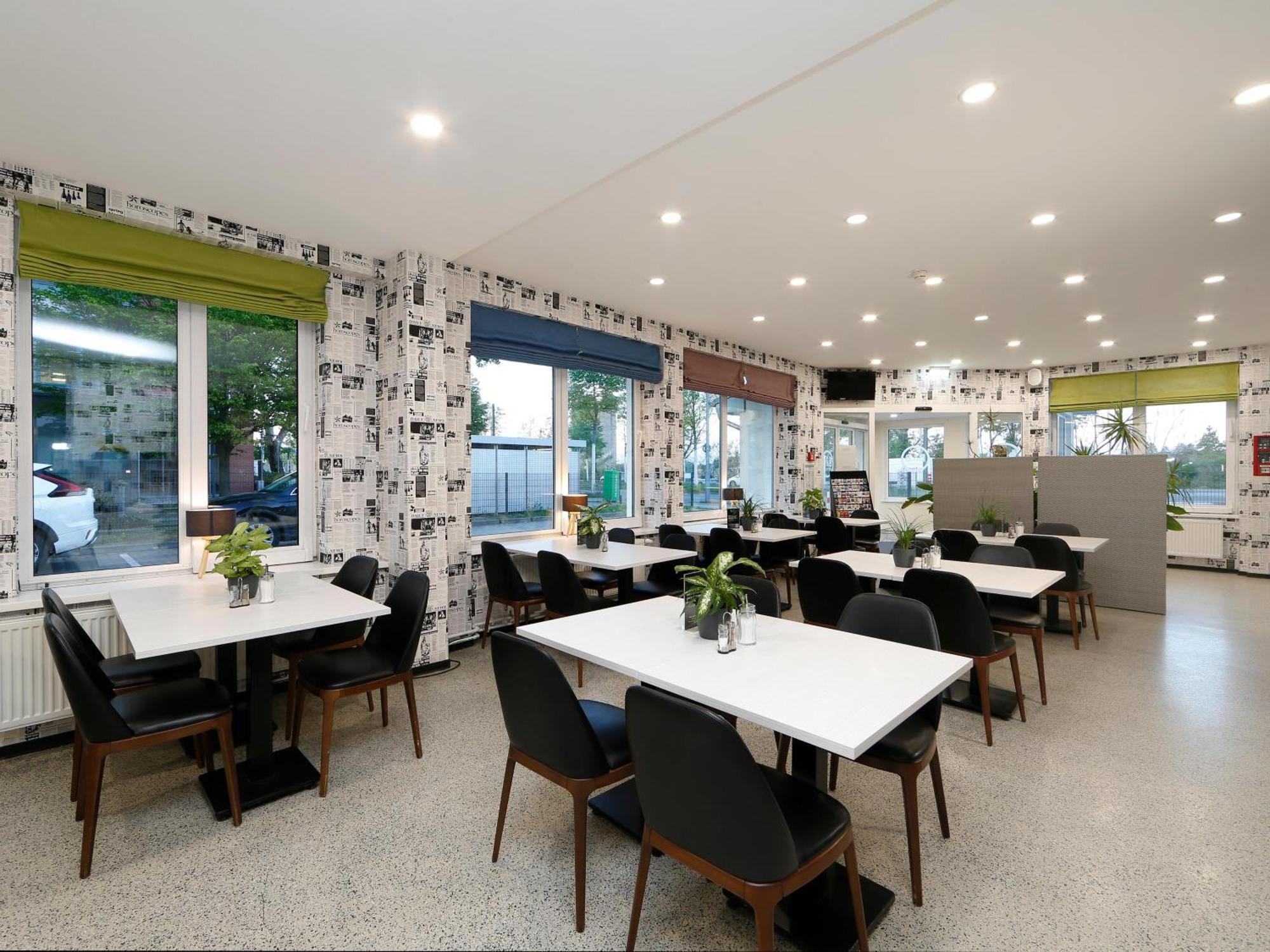 B&B Hotel Berlin-Adlershof Εξωτερικό φωτογραφία