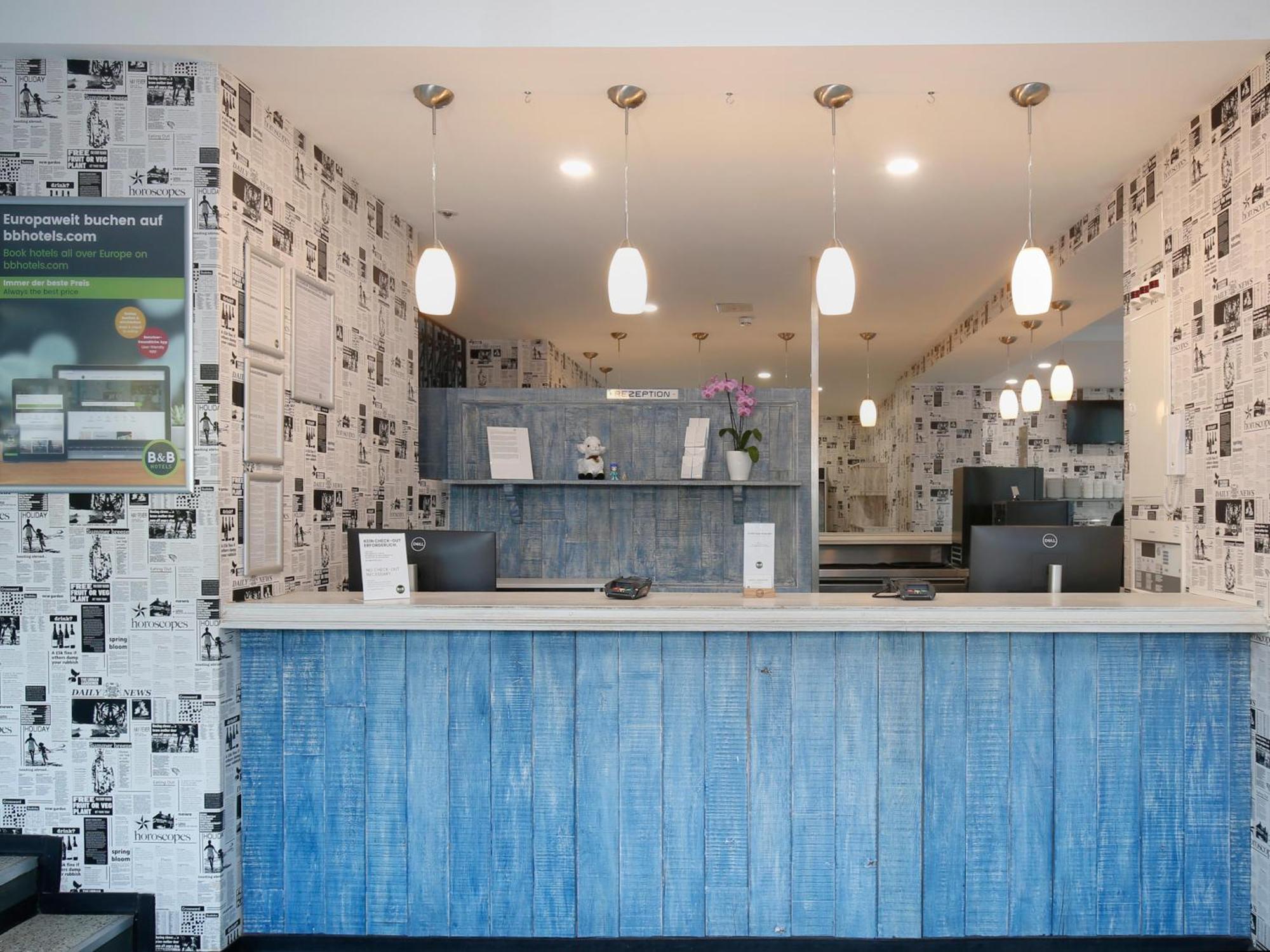 B&B Hotel Berlin-Adlershof Εξωτερικό φωτογραφία