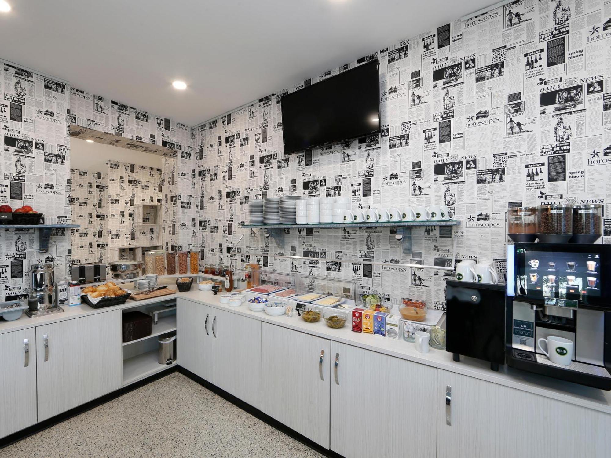 B&B Hotel Berlin-Adlershof Εξωτερικό φωτογραφία